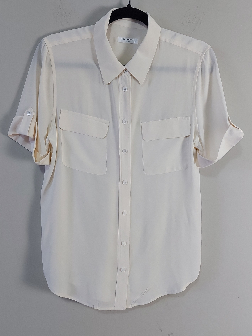 Equipment Slim Signature Cuffed Short Sleeve Button Up Silk Shirt Medium Cream